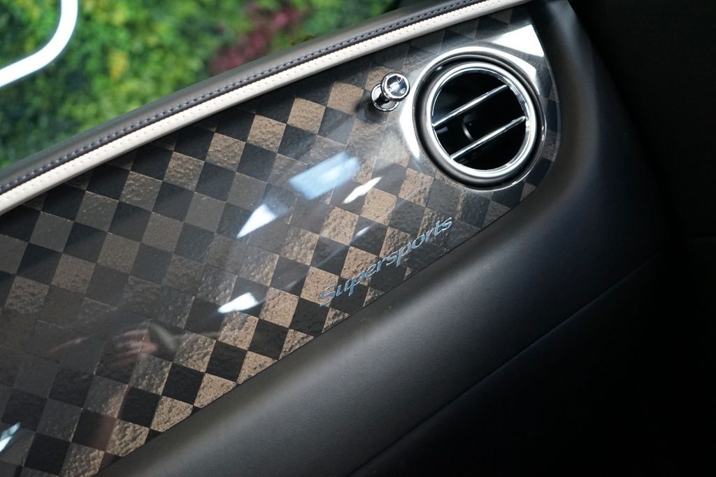 Bentley Continental Supersports 2017