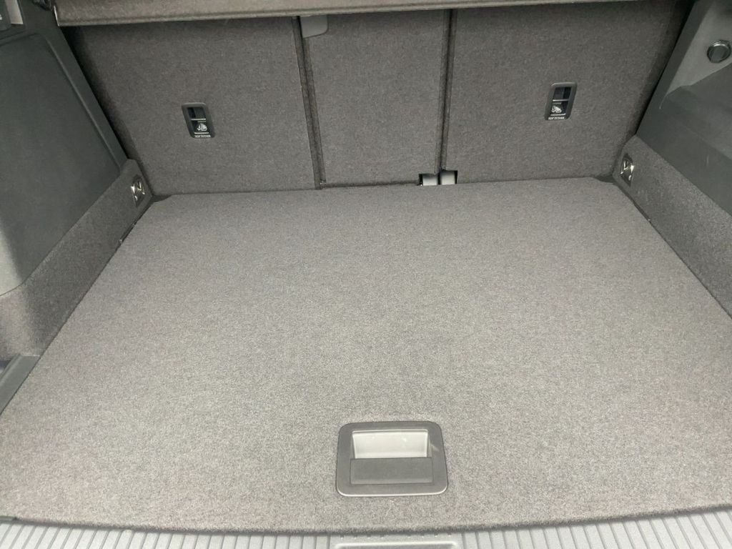 Volkswagen Tiguan 2025