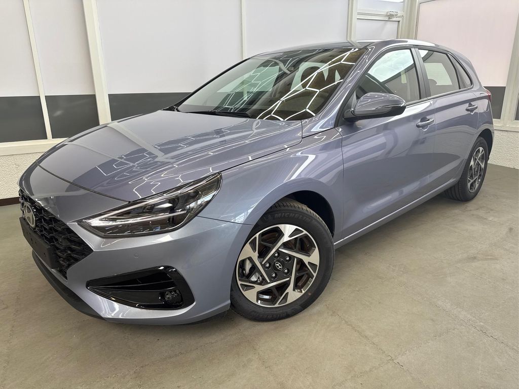 Hyundai i30 2025