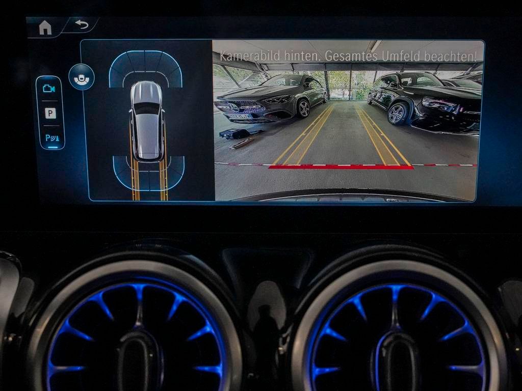 Mercedes-Benz GLB 200 2025