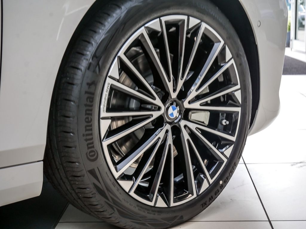 BMW 223 Active Tourer