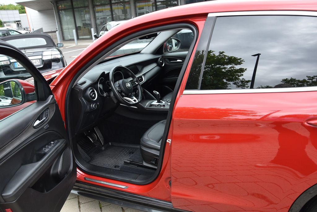 Alfa Romeo Stelvio 2021