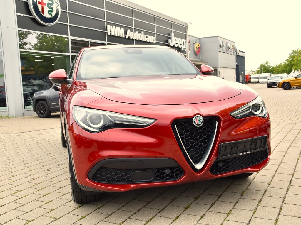 Alfa Romeo Stelvio 2021