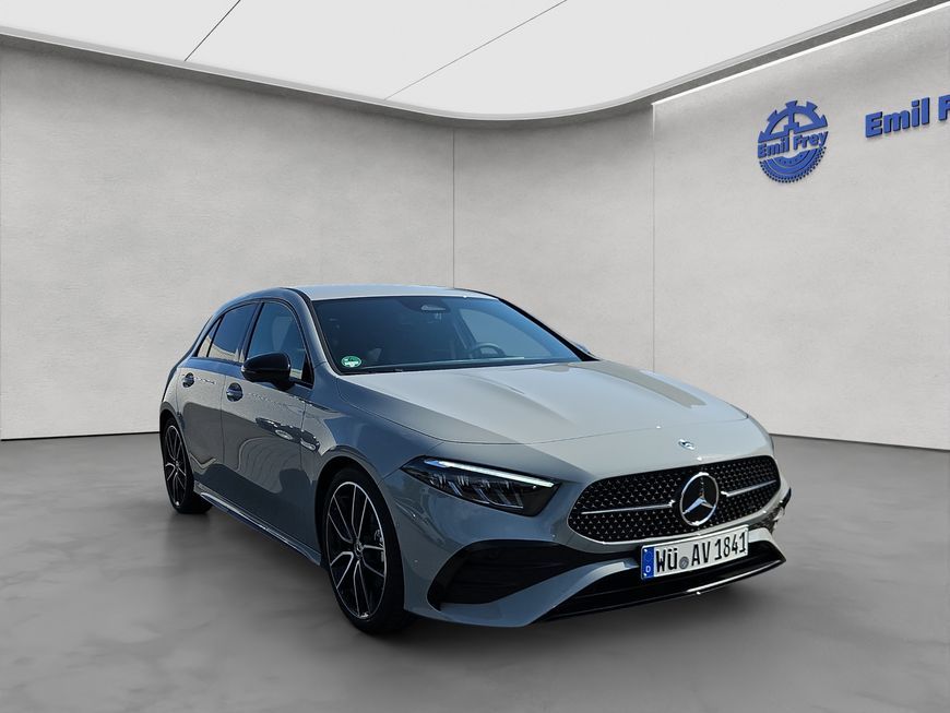 Mercedes-Benz A 180 2025