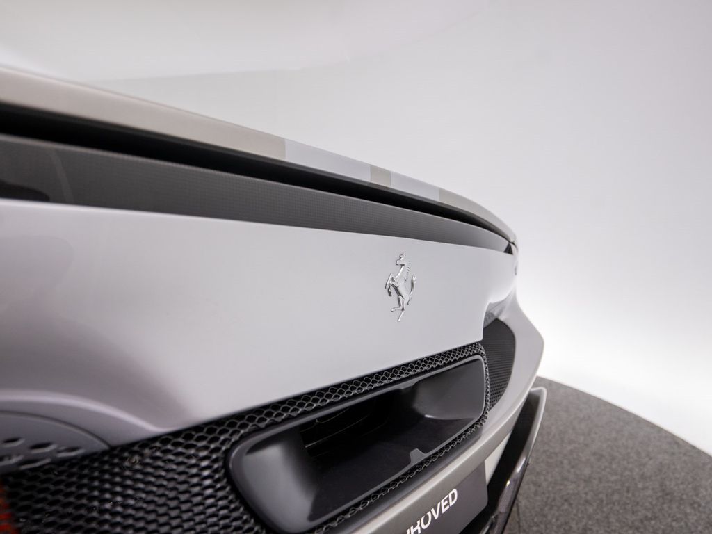 Ferrari 296 GTB 2024