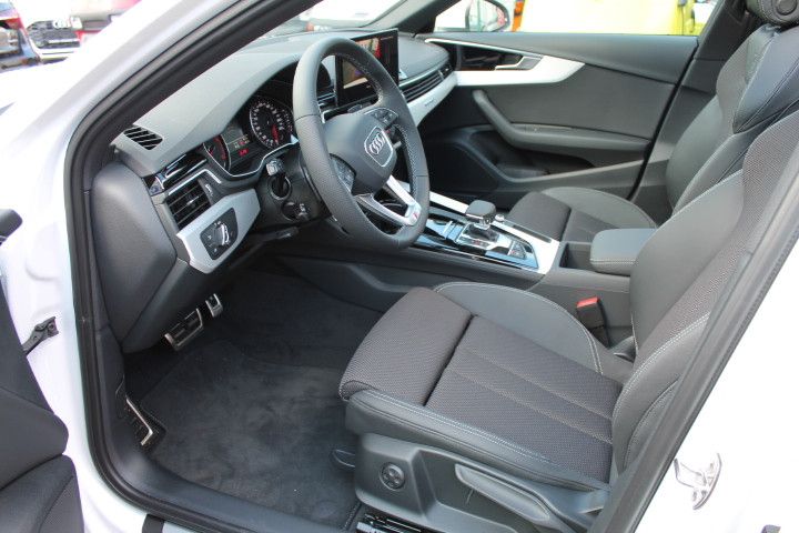 Audi A4 2023