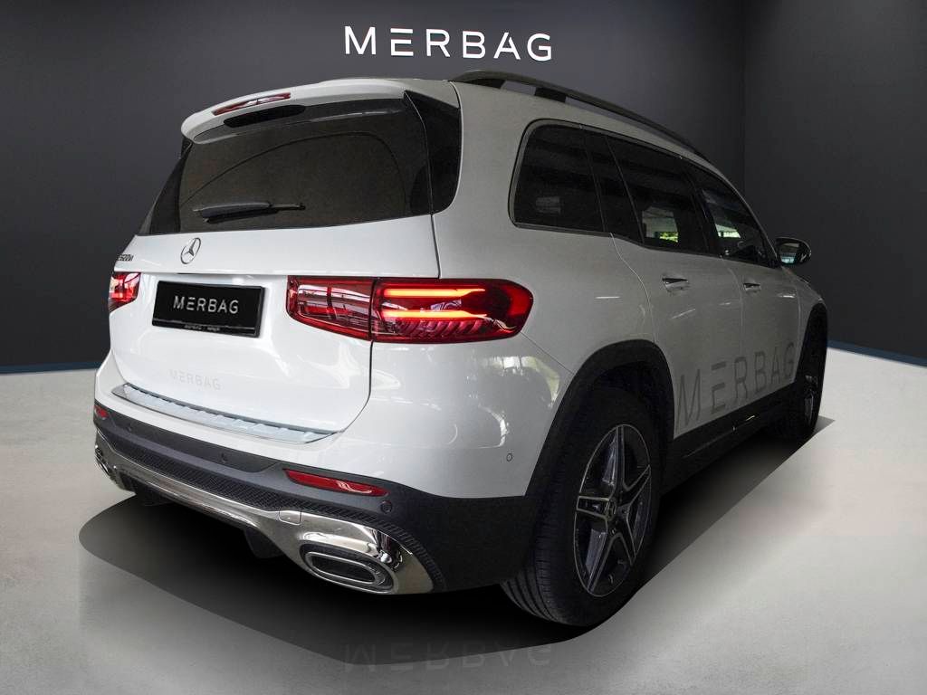 Mercedes-Benz GLB 200 2025