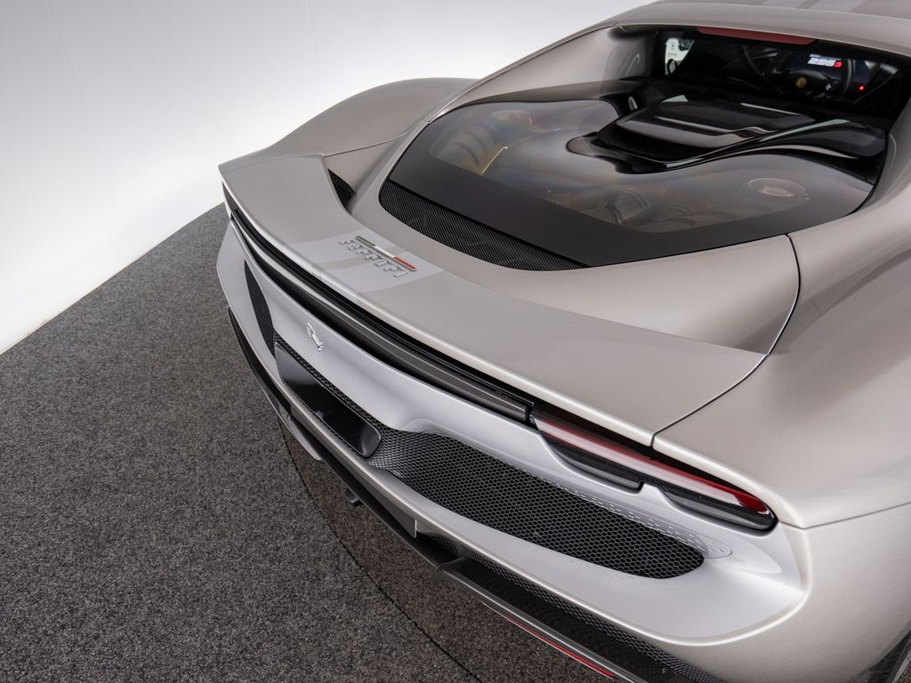 Ferrari 296 GTB 2024