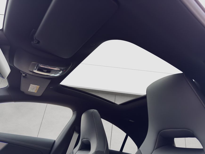 Mercedes-Benz CLA 180 2025