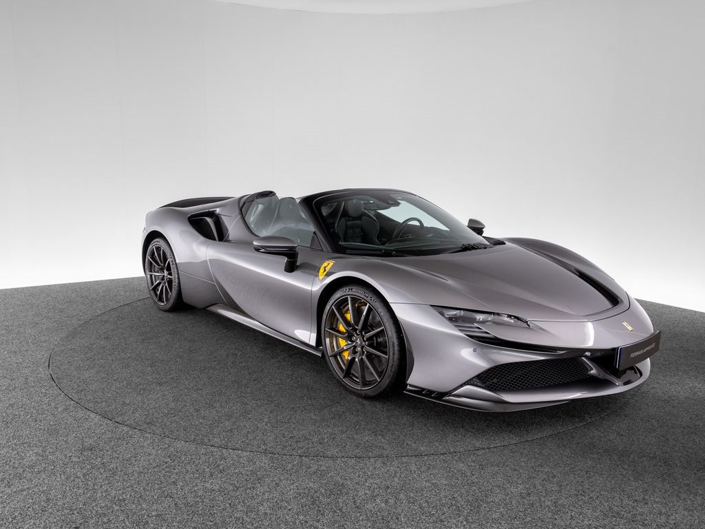 Ferrari SF90 2022