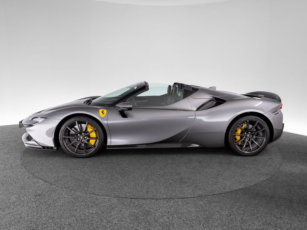 Ferrari SF90 2022