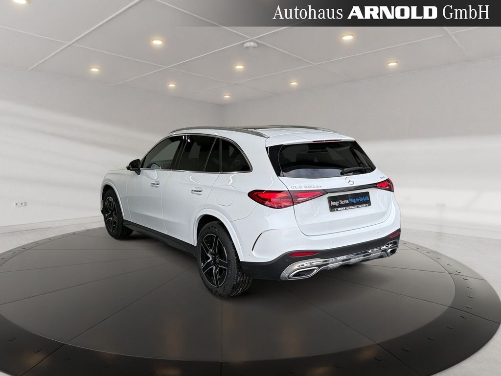 Mercedes-Benz GLC 300 2023