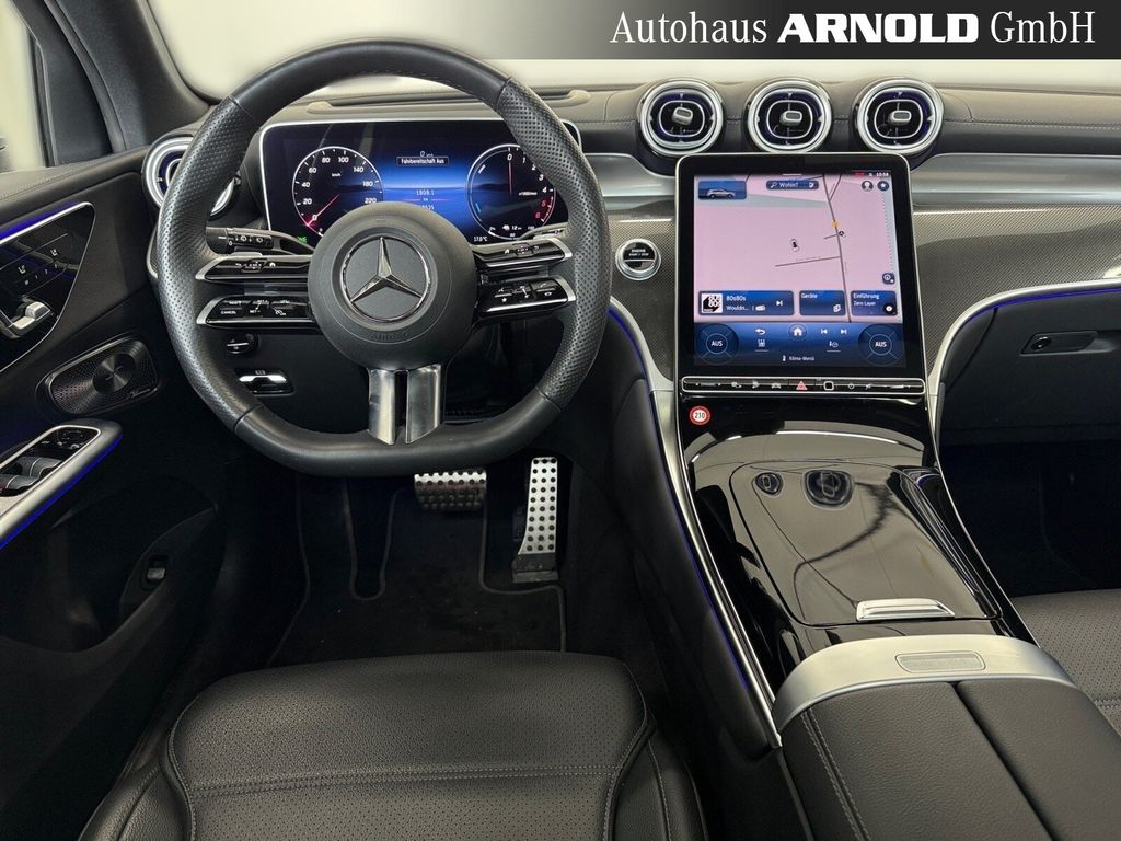 Mercedes-Benz GLC 300 2023