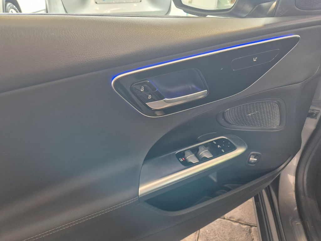 Mercedes-Benz C 200 2024