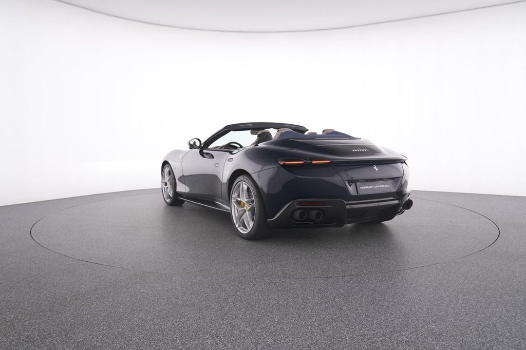 Ferrari Roma 2025