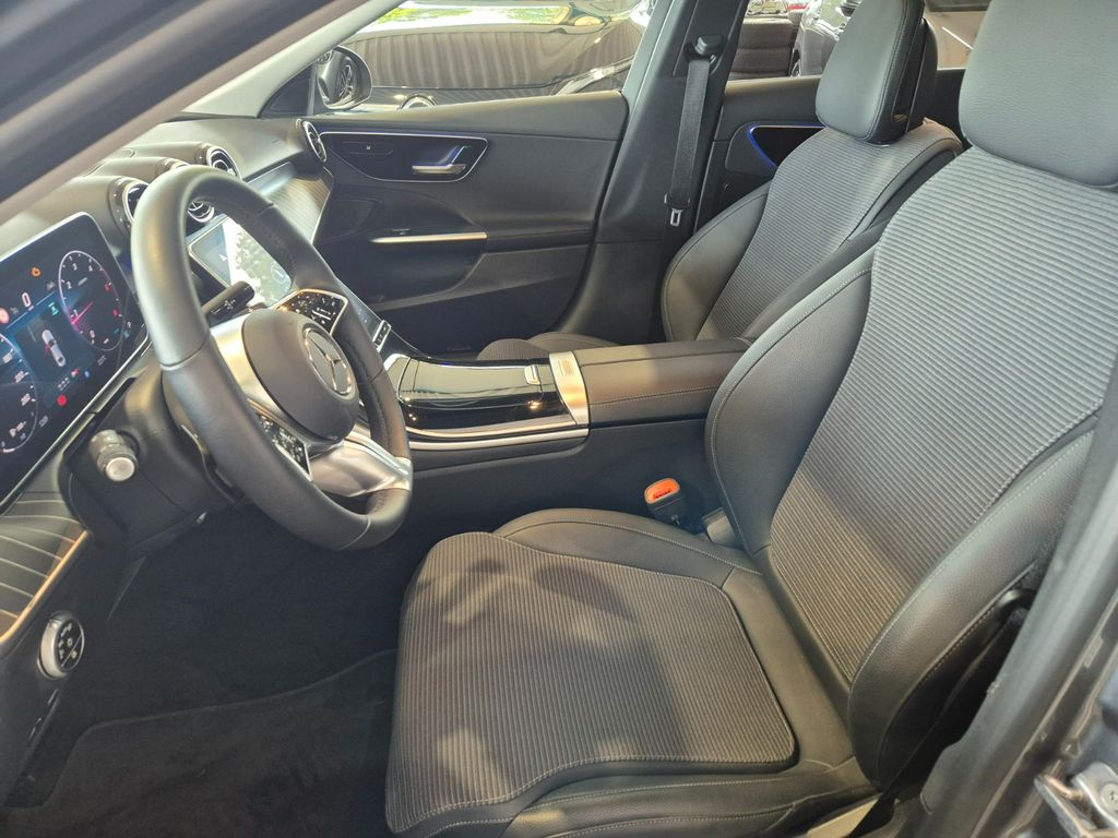 Mercedes-Benz C 200 2024