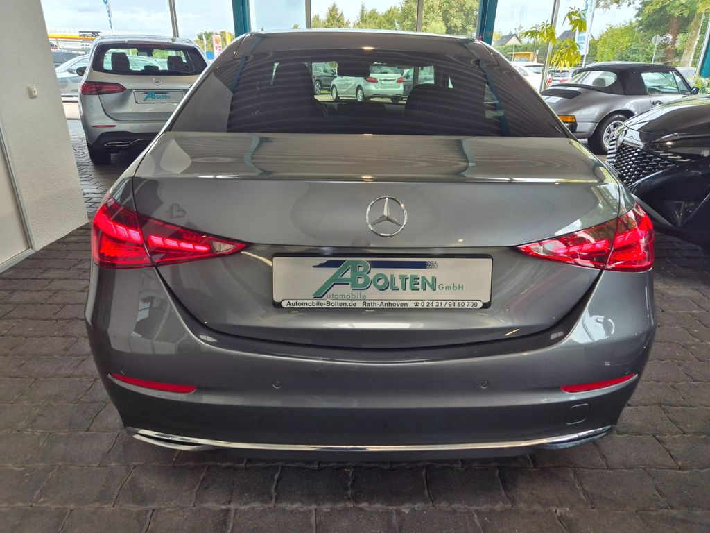 Mercedes-Benz C 200 2024