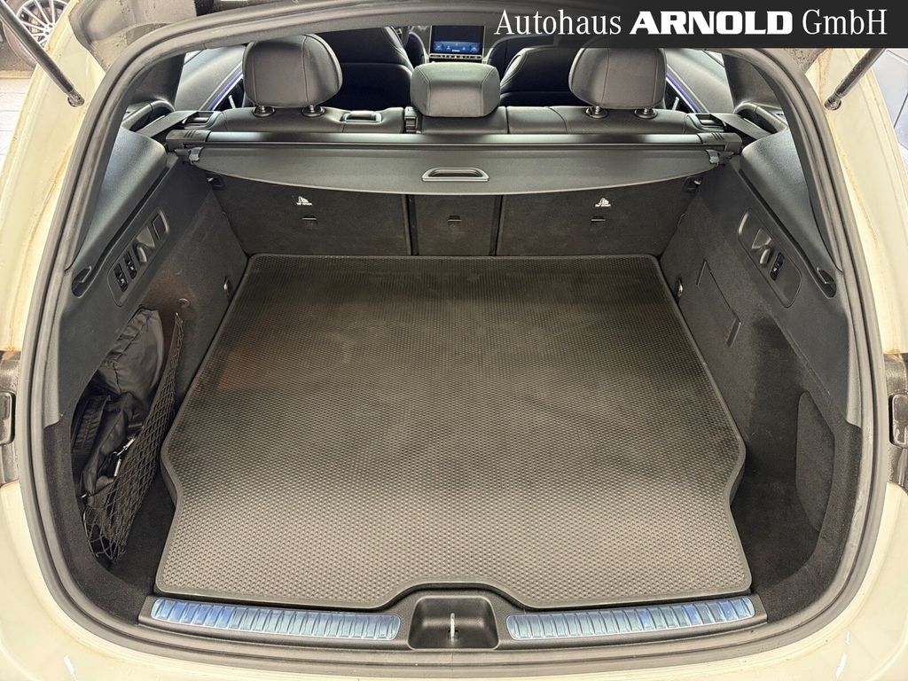 Mercedes-Benz GLC 300 2023