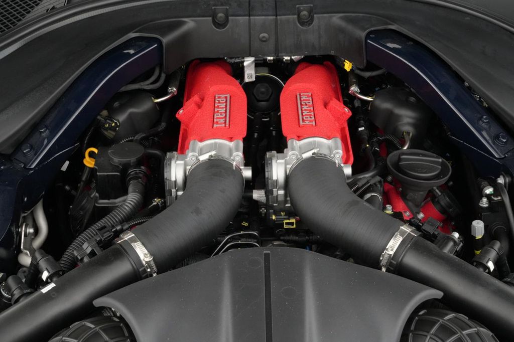 Ferrari Roma 2025