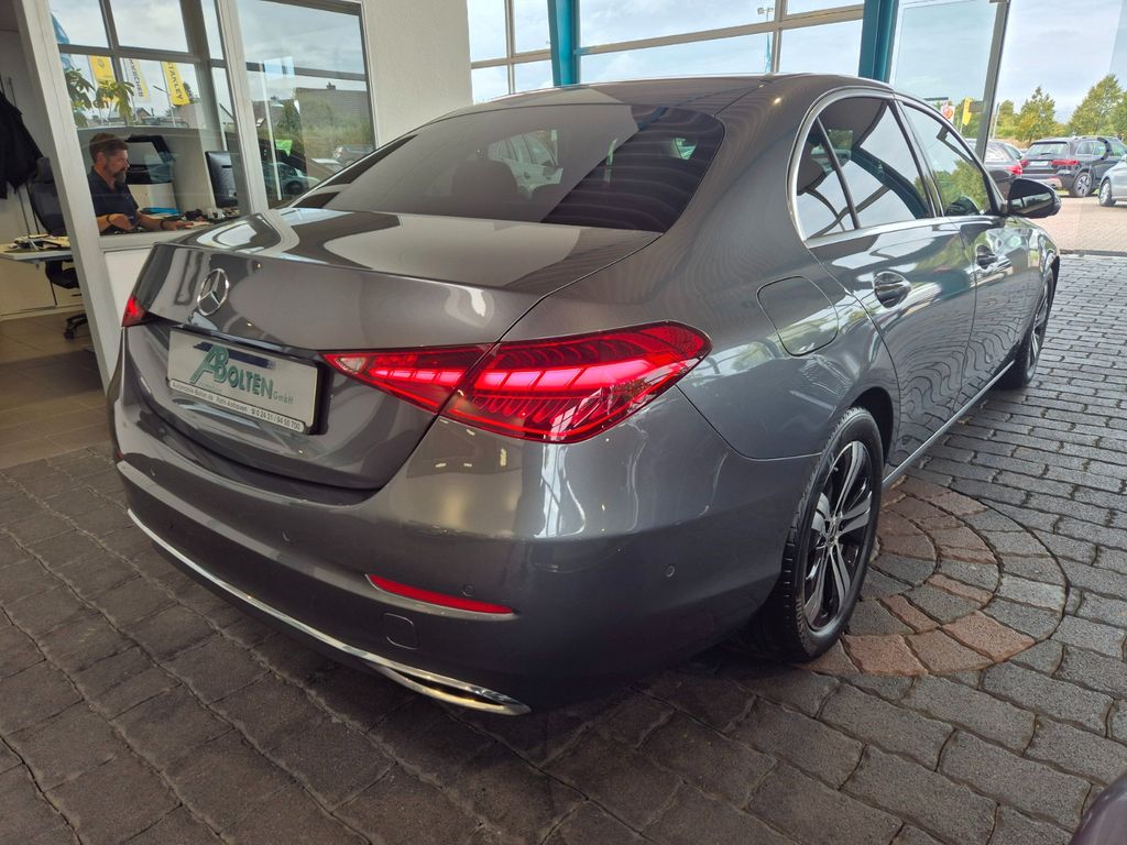 Mercedes-Benz C 200 2024