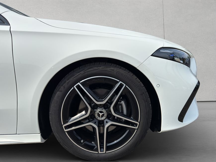 Mercedes-Benz A 200 2025