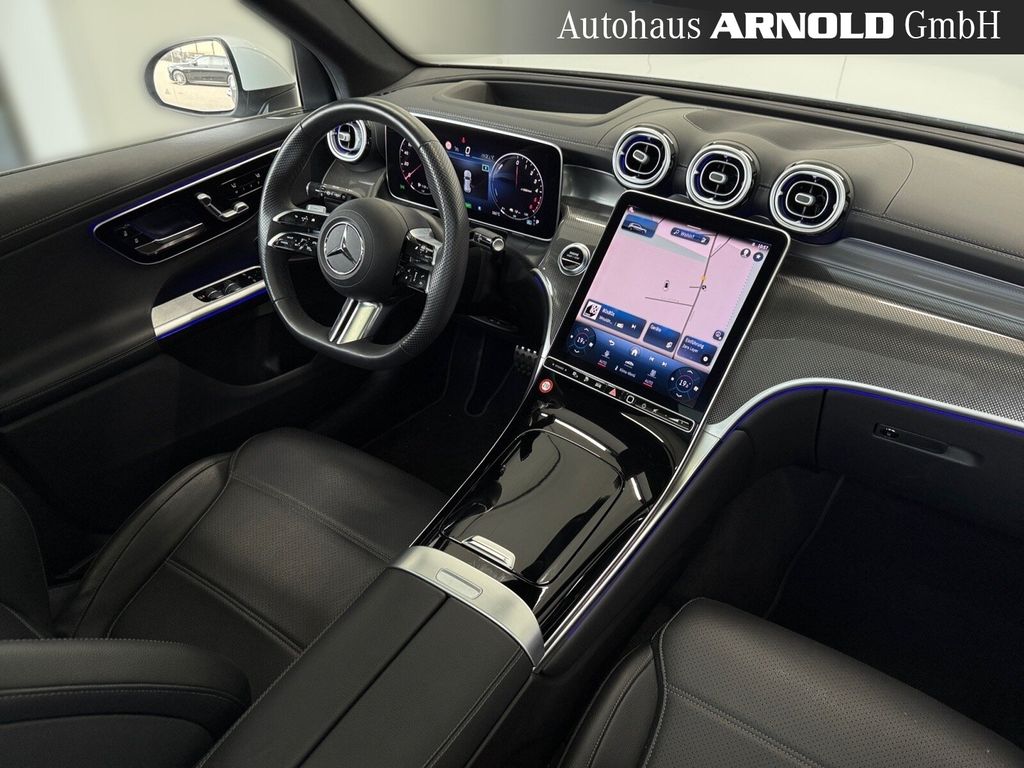 Mercedes-Benz GLC 300 2023