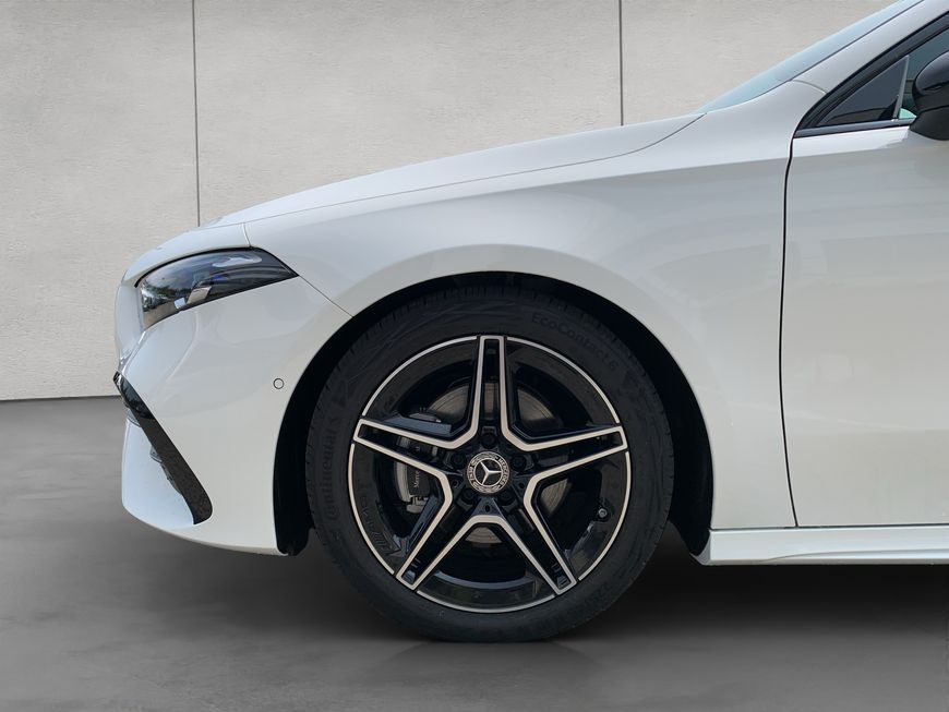 Mercedes-Benz A 200 2025