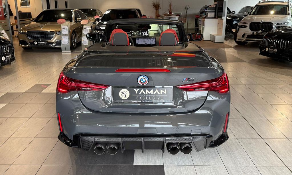 BMW M4 2024