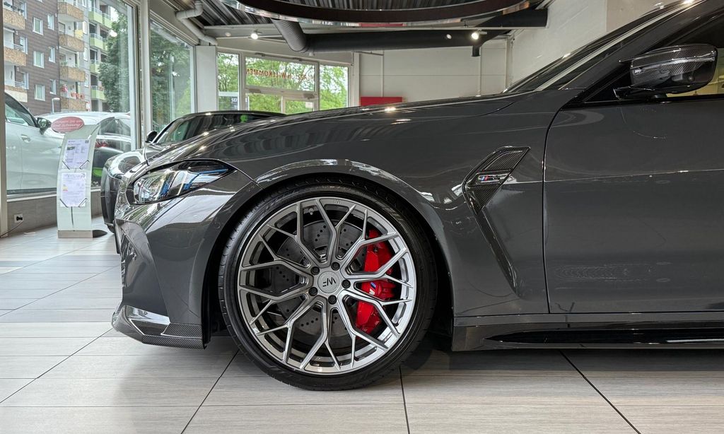 BMW M4 2024