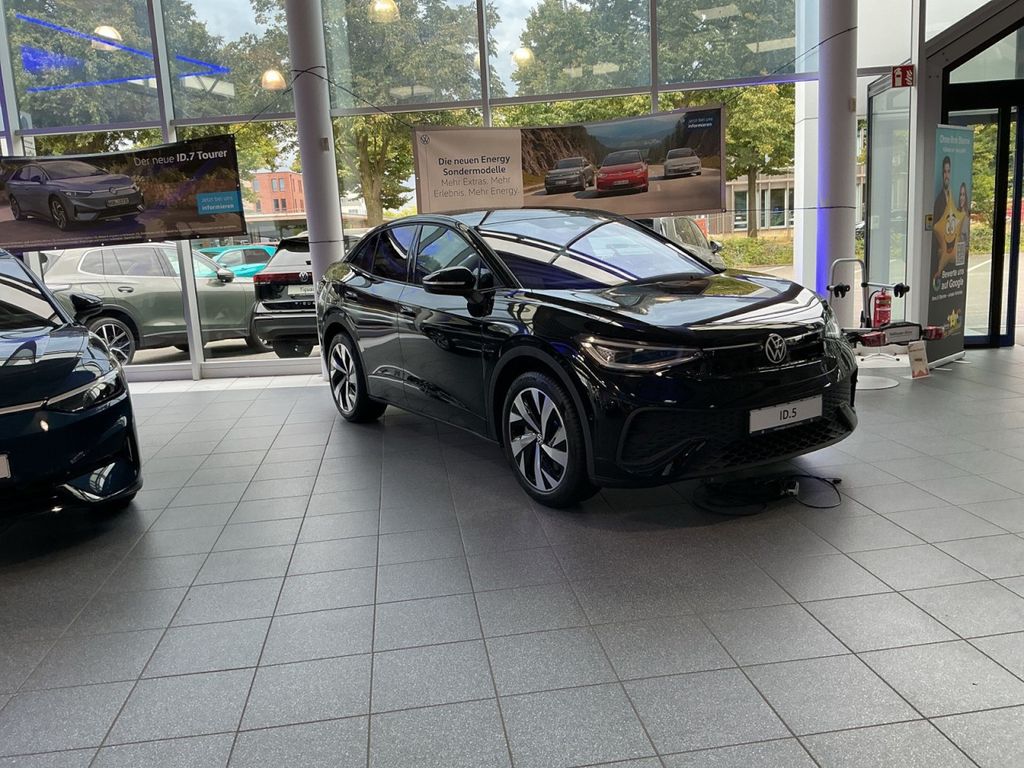 Volkswagen ID.5
