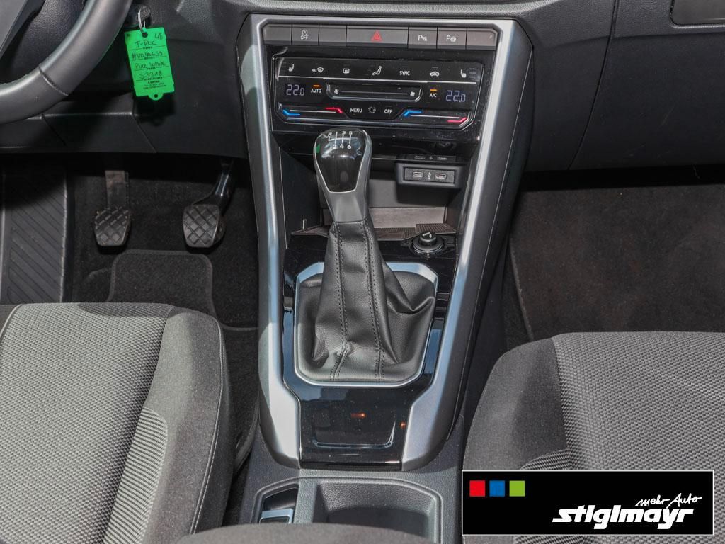 Volkswagen T-Roc 2024