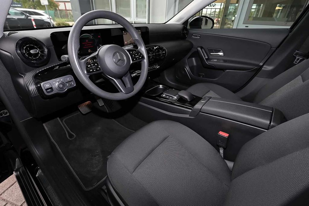Mercedes-Benz A 250 2021