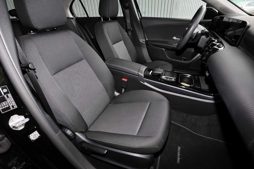 Mercedes-Benz A 250 2021