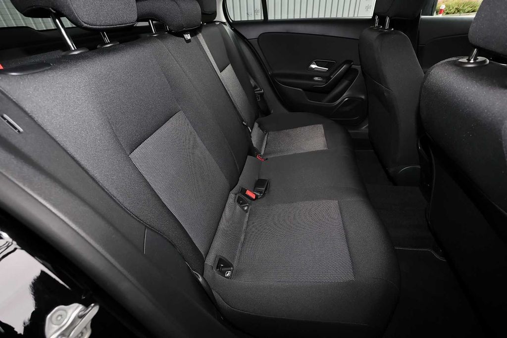 Mercedes-Benz A 250 2021