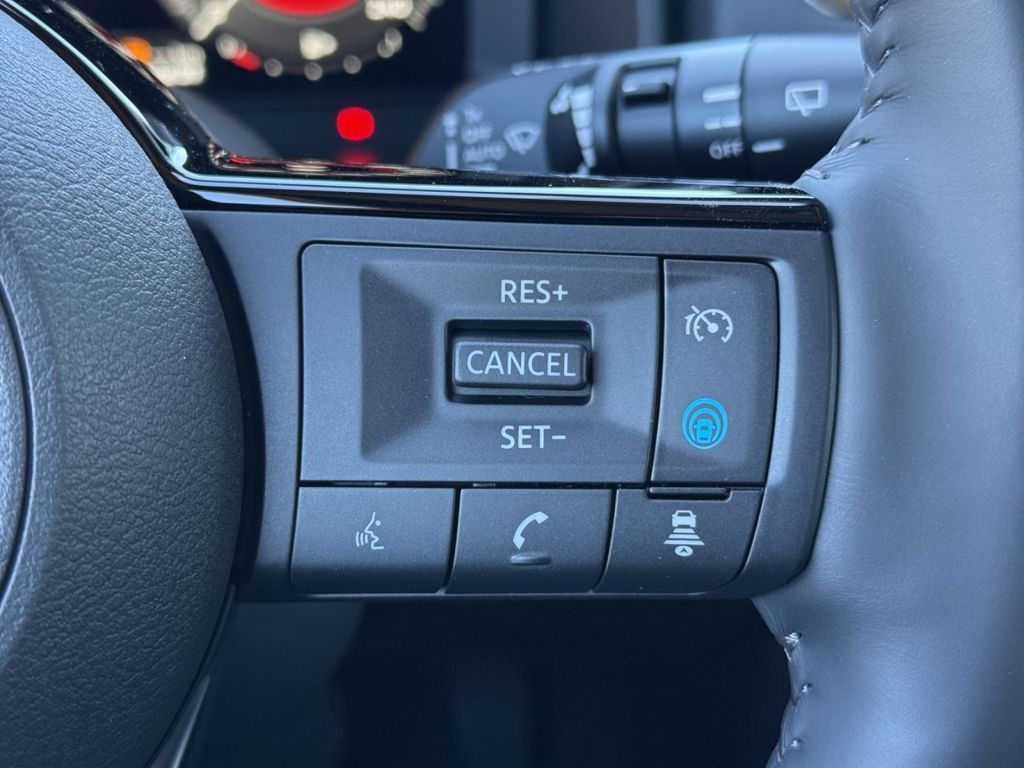 Nissan X-Trail 2025