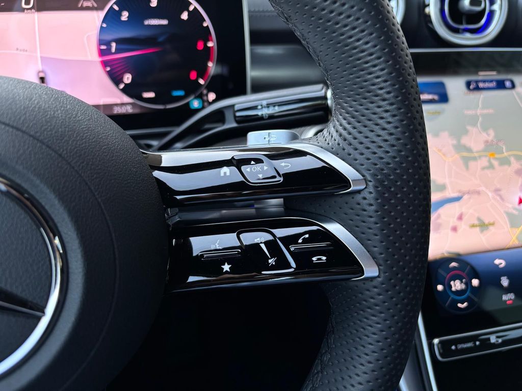 Mercedes-Benz C 300 2025