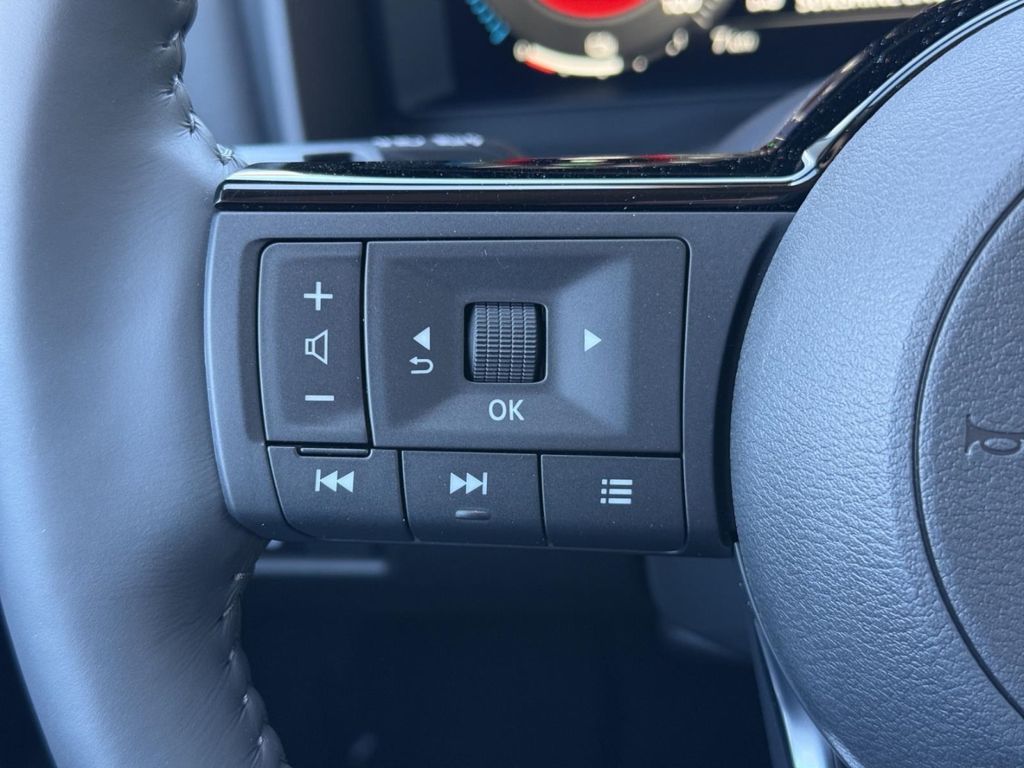 Nissan X-Trail 2025