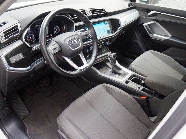 Audi Q3 2021