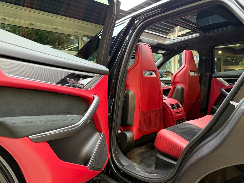 Jaguar F-Pace 2022