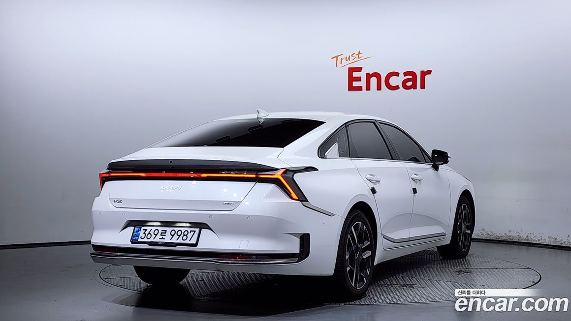 Kia K8 2025