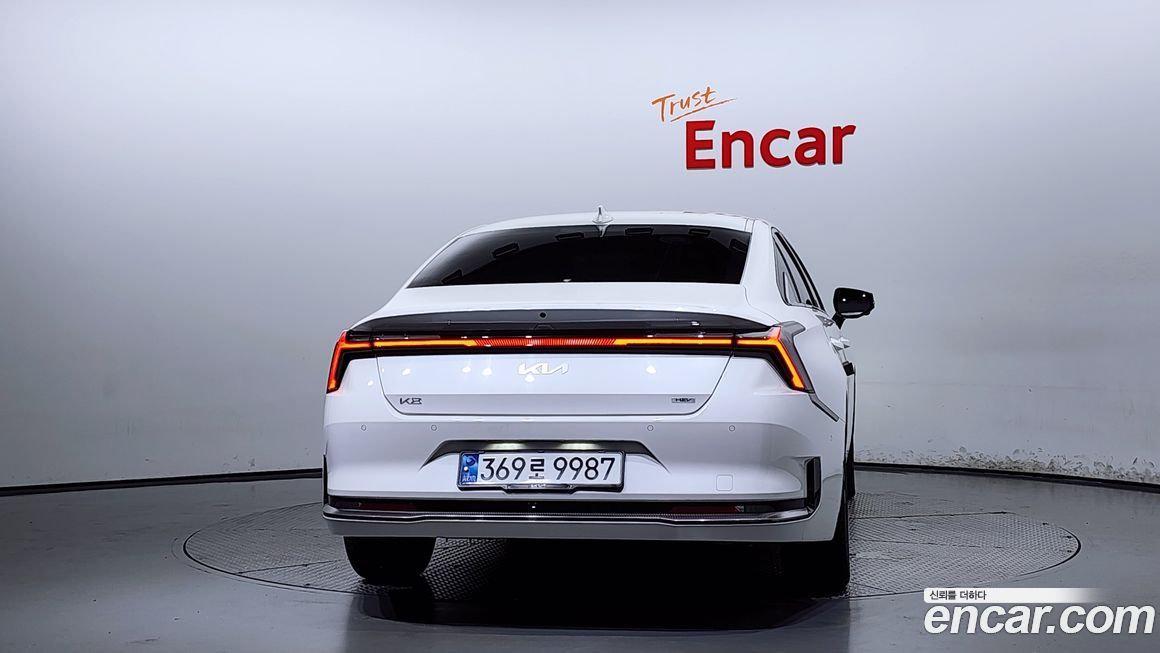 Kia K8 2025