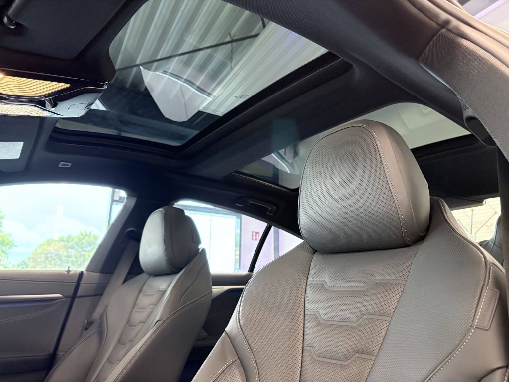 BMW 840 2025