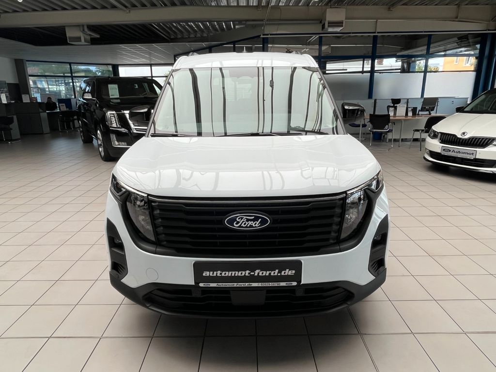 Ford Tourneo Courier 2024