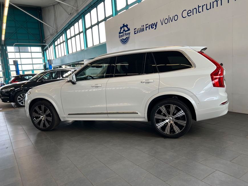 Volvo XC90 2023