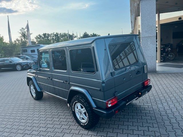 Mercedes-Benz G 350 2011