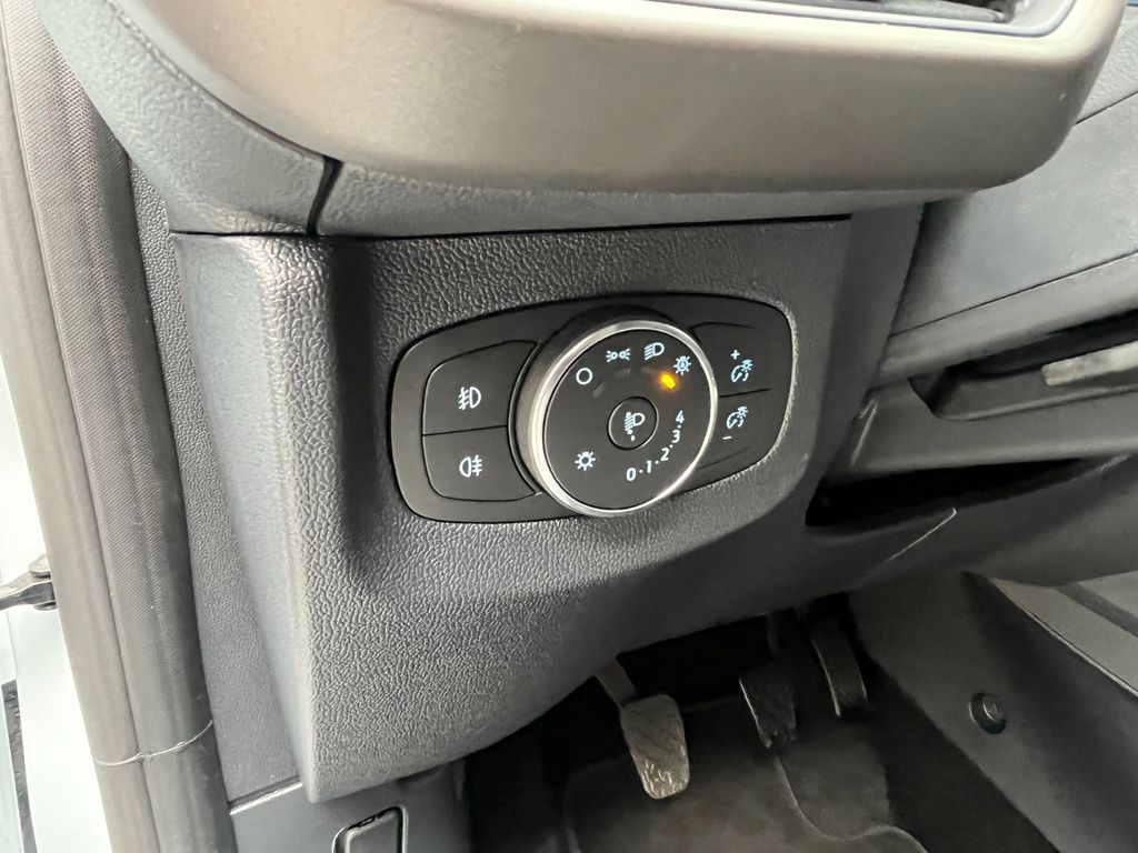 Ford Tourneo Courier 2024