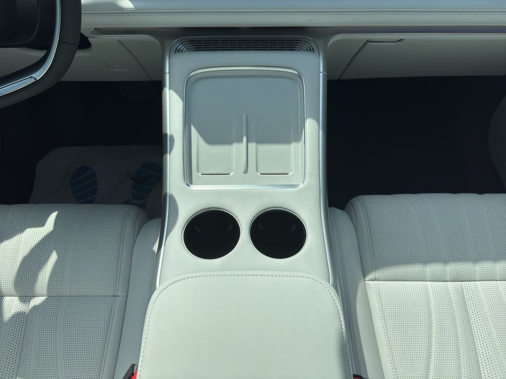 XPENG G9