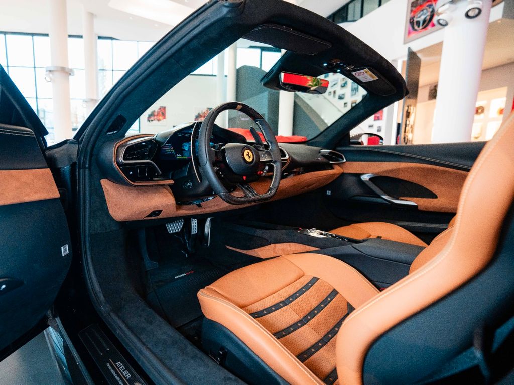 Ferrari 296 GTS 2025