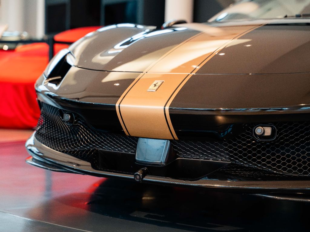 Ferrari 296 GTS 2025