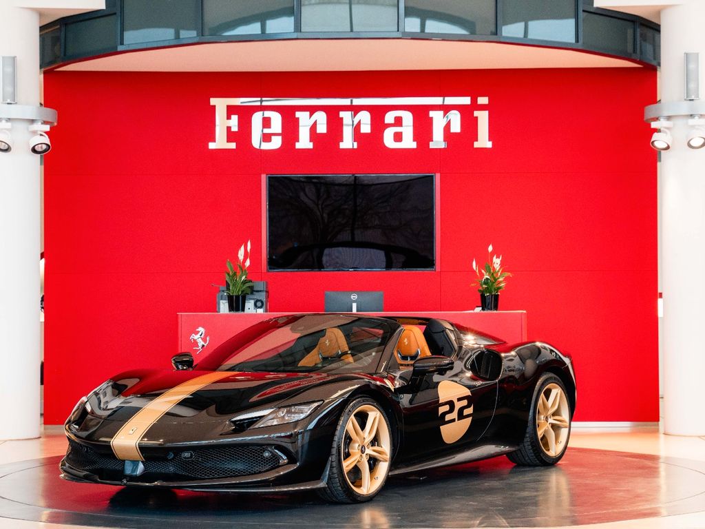 Ferrari 296 GTS 2025